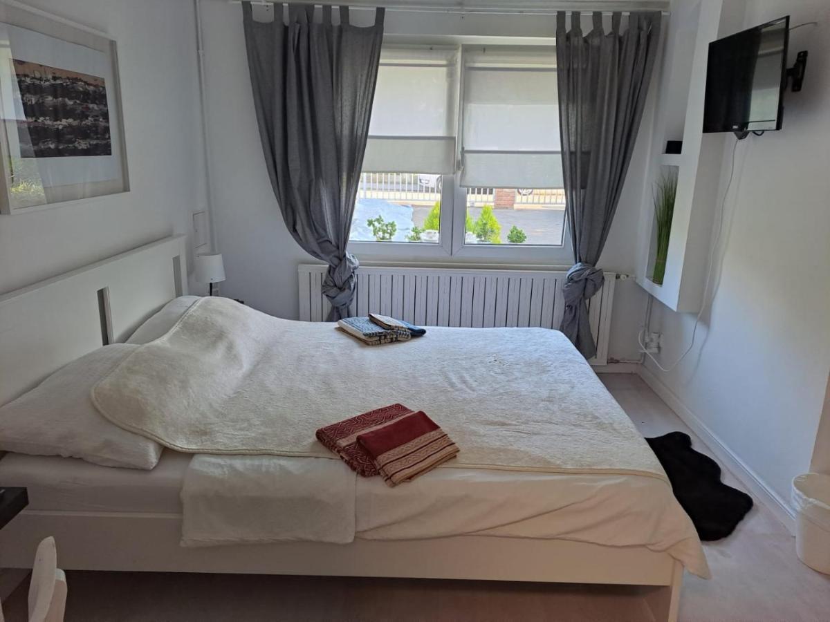 Soba Dvori Apartment Zapresic Exterior photo